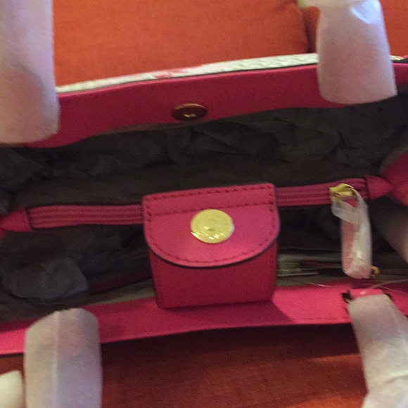 Micheal Kors hailee satchel in pink - Picture 4 of 5